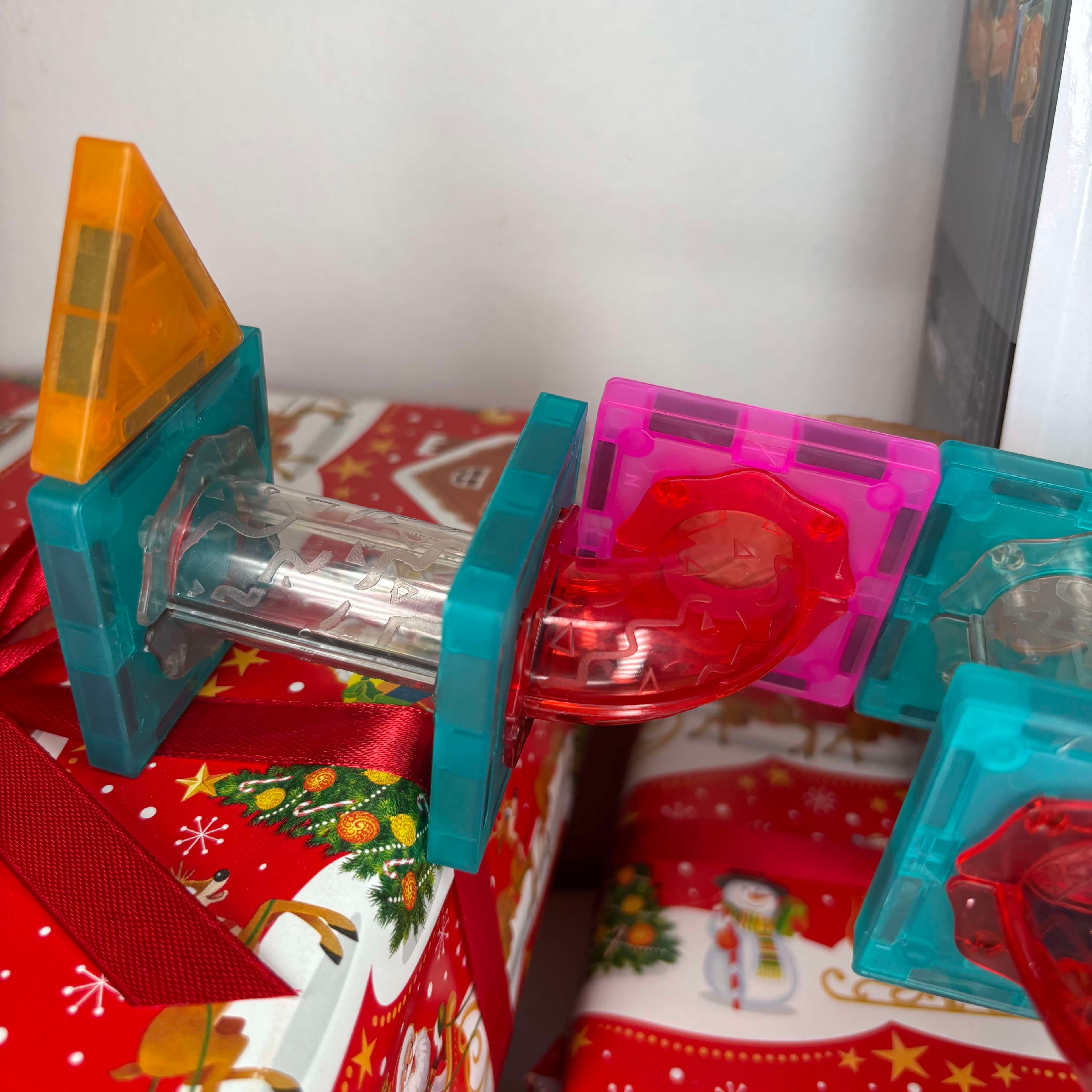 MagnetiRoll 3D – Kreatywny Tor Kulkowy dla Dzieci