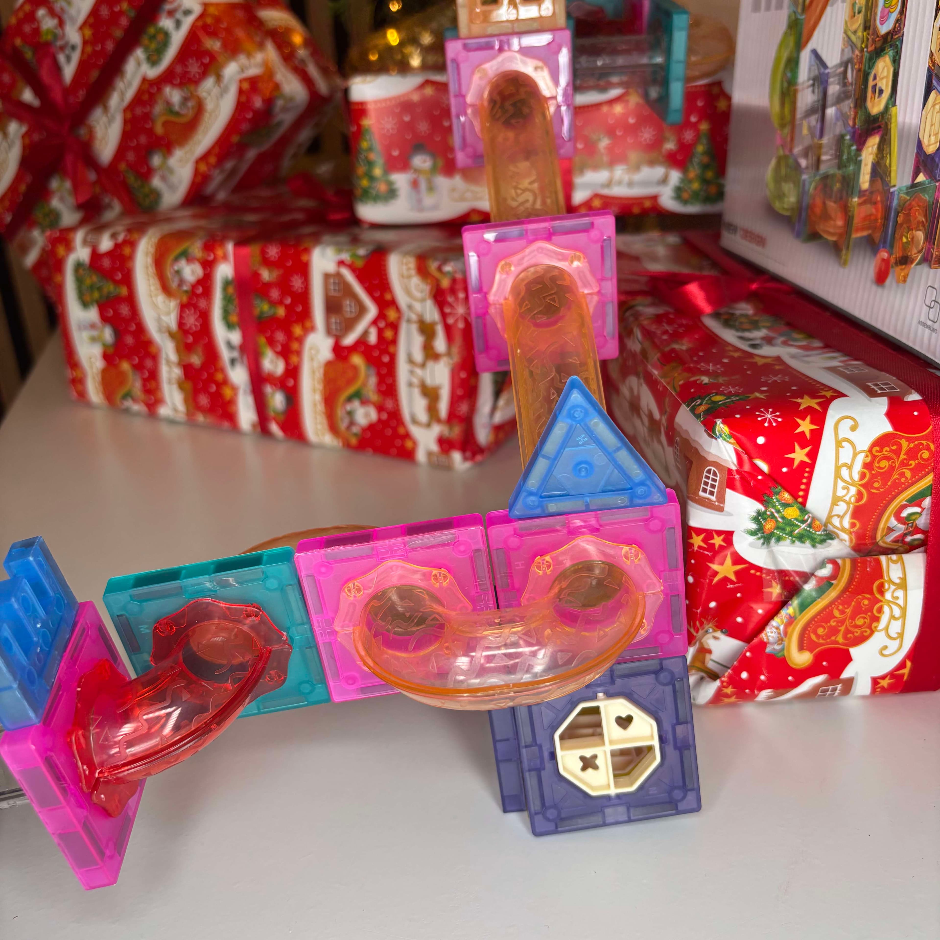 MagnetiRoll 3D – Kreatywny Tor Kulkowy dla Dzieci